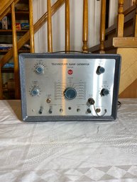RCA Television/FM Sweep Generator WR-69A