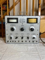 Hickok Model 288x Universal Crystal Controlled Signal Generator