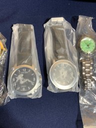 Lot Of 18 Assorted Watches W11