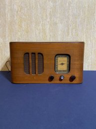 Art-Deco Style Meissner Vintage Radio