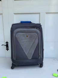 Olympia Brand Suitcase (read Info)