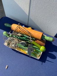 26 Pc Lot Vintage Kitchenware With Green Wood Handles