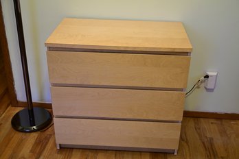 3-drawer Wooden Dresser