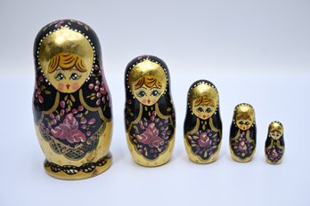 Vintage Hand Painted Wooden Russian Nesting Dolls
