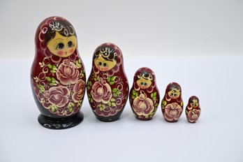 Vintage Wooden Hand Painted Russian Nesting Dolls 5 Pcs