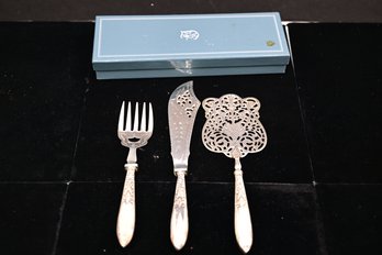 Towle Antique Reproductions 3 Piece Utensil Serving Set With Box Features A Lovely Pierced Design