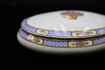 Lovely Lidded French Limoges Bowl With Floral Motif - Marked To Underside