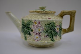 Wicker Floral Designed Tea Pot