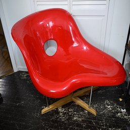 Mid Century Modern Eames *Style* La Chaise Red Lounge Chair *See Description*