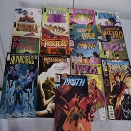 Lot Of 15 Comics Including Invincible, The Moth And More!