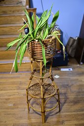 Bamboo/rattan Pottery Stand