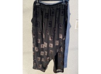 URBAN ZEN BLACK PANTS SIZE L RETAIL OVER $800