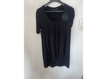 URBAN ZEN LONG BLACK SHIRT SIZE L, RETAIL OVER $700