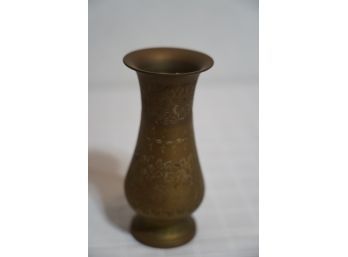 ANTIQUE BRASS VASE, 6IN HEIGHT