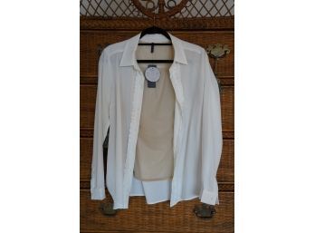 NEW WITH TAG, NYDJ WHITE LONG SLEEVE SHIRT, SIZE M