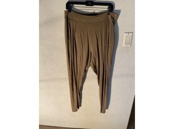 URBAN ZEN BROWN SWEATPANTS SIZE L RETAIL OVER $800