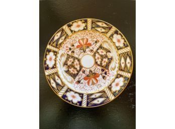 DECORATIVE ROYAL CROWN DERBY PLATE DECORATION, 6IN LENGTH