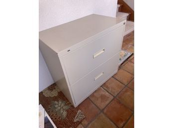 2 DRAWERS METAL FILE CABINET WITH FILE RAILS