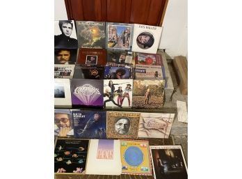 MASSIVE LOT OF 24 RECORDS INCLUDING LARRY CARLTON FRIENDS, BOB DYLAN, ROB STEWART & MORE...