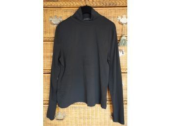 CLASSIC ST. JOHN CAVIAR BLACK TURTLE NECK SHIRT, SIZE L