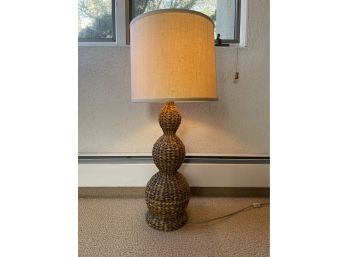 TALL WICKER STYLE LAMP, WORKING! 32IN