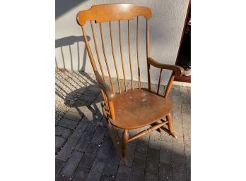 ANTIQUE SOLID WOOD ROCKING CHAIR, 23X41 INCHES