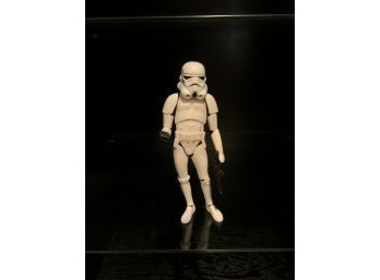 STAR WARS FIGURINE, 10IN HEIGHT