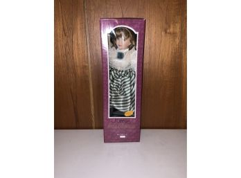 VINTAGE THE IRMA GNEDUZZI PORCELAIN JAMIE GERMAN DOLL