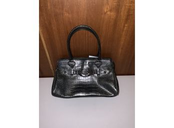 NEW WITH TAG WOMENS BLACK GUESS PURSE