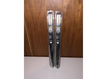 NEW IN BOX EUROPEAN SIZE 22-550 MM CAR WIPERS