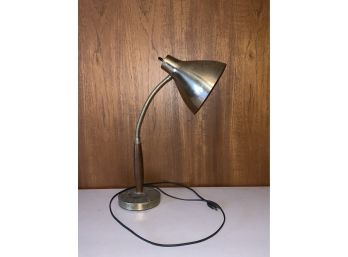 VINTAGE DESK LAMP, UNTESTED, 17IN HEIGHT