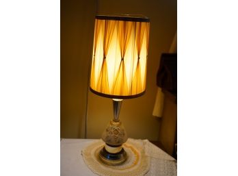 VINTAGE LAMP