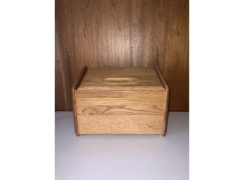 WOOD BREAD HOLDER, 15X11 INCHES