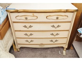 4 DRAWERS SOLID WOOD ANTIQUE DRESSER