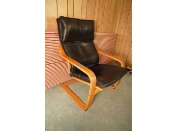 VINTAGE CLUB CHAIR WITH BLACK VYNIL