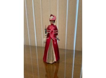 1989 PORCELAIN ALBEE FIGURINE PINK DRESS (10 INCHES HEIGHT)