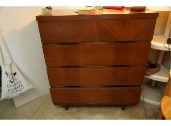 VINTAGE MCM TALL BOY 4 DRAWERS DRESSER