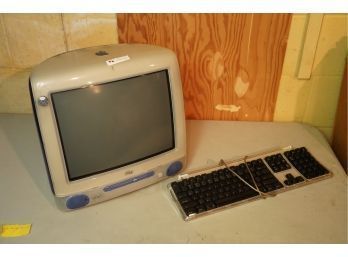 BLAST FROM THE PAST! COLLECTOR ITEM, VINTAGE APPLE IMAC MONITOR WITH KEY BOARD