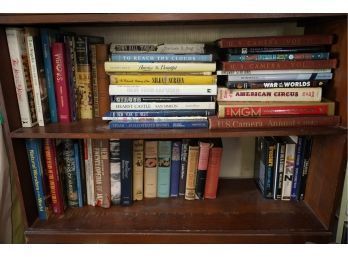 ASSORTED COLLECTION OF BOOKS