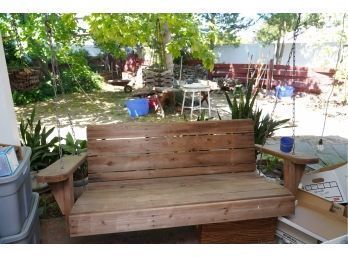 GREAT CONDITION SOLID WOOD ROCKING OUTDOOR BENCH