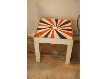 VINTAGE SMALL PLASTIC SIDE TABLE WITH ABSTRACT TOP DESIGN