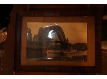 RARE! U.S.S MEMPHIS PASSING UNDER THE HARBOR BRIDGE SYDENY N.S.W PHOTO