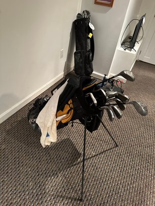 Golf Bag With Multiple Golf Clubs