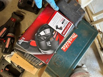 Craftsman 19.2V Cordless Pivoting Work Light - Bare Tool (In Box)