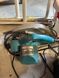 Makita 5007NB Circular Saw