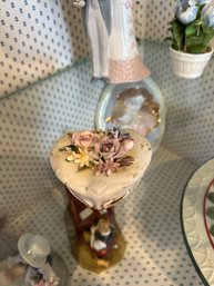 Beautiful Vintage Heart Shape Box