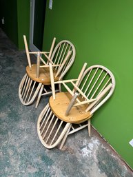 4 Wooden Chairs