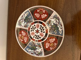 Pretty Japanese Vintage Imari Ware Plate Decorative Floral Design Round