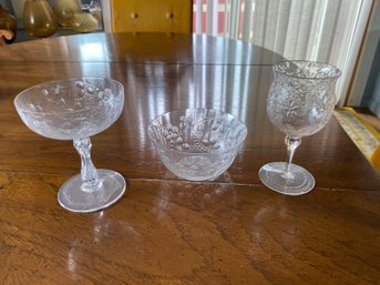 Sets Of 3 Wine And CHAMPAGNE Glass And Glass Serving Bowl