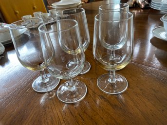 Wine Glass Set